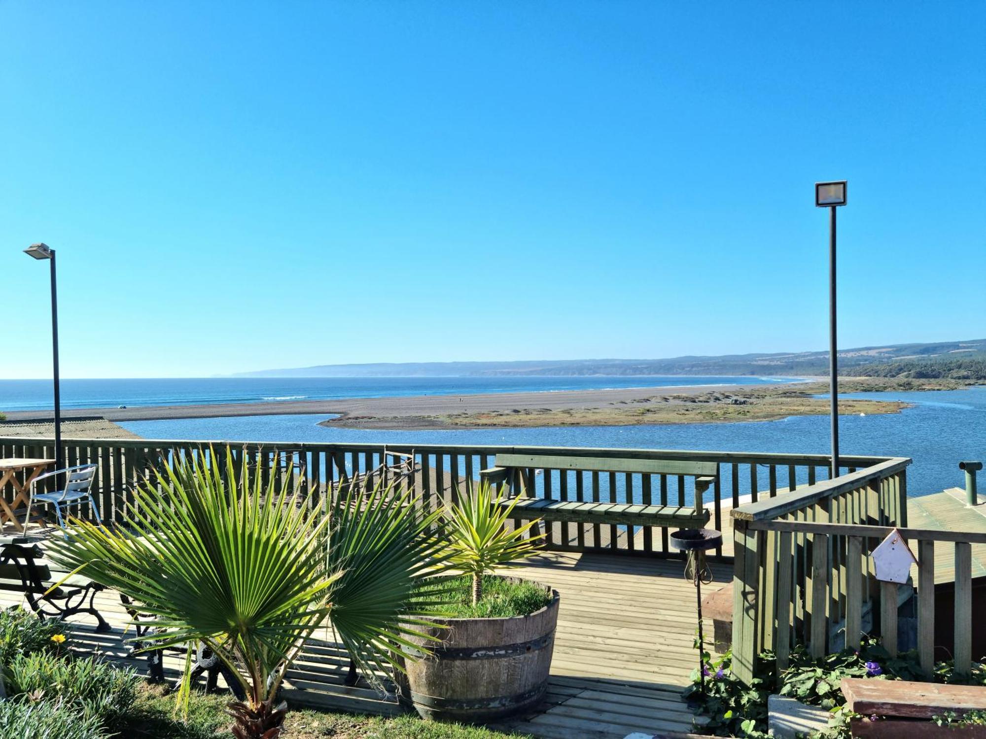 Max & Mar Pichilemu Exterior photo
