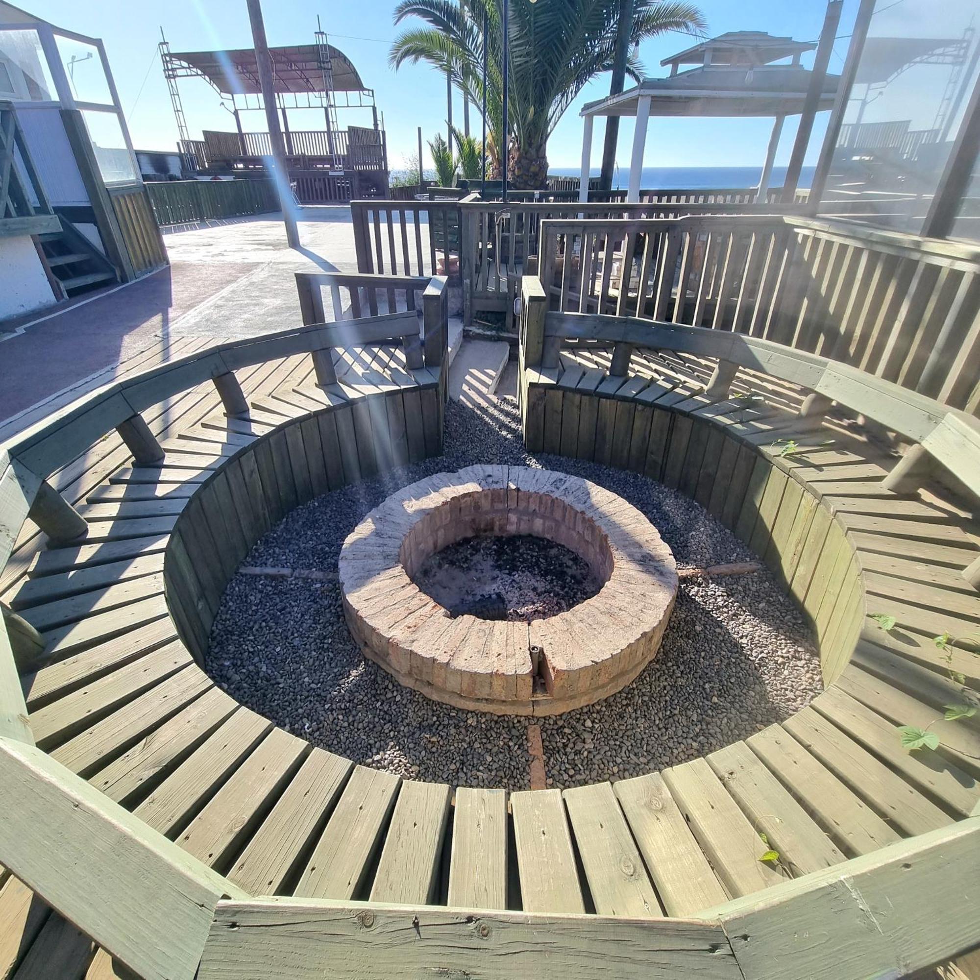 Max & Mar Pichilemu Exterior photo